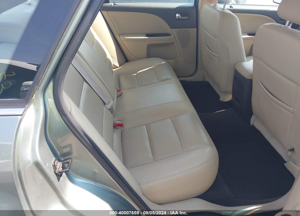 2008 FORD TAURUS LIMITED VIN: 1FAHP25W88G138059
