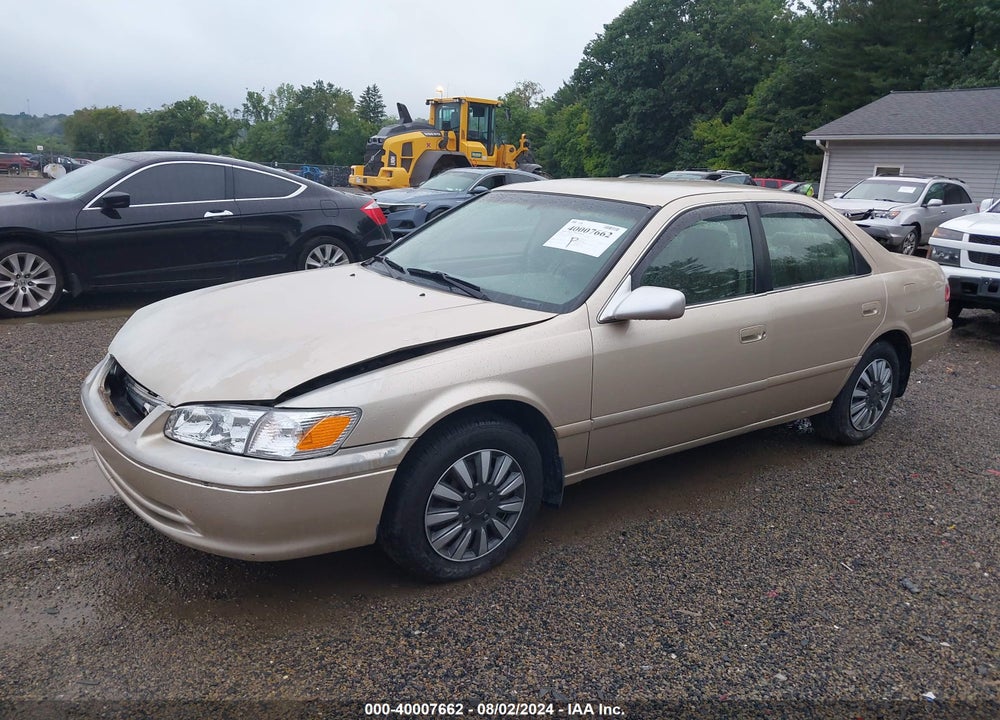 2000 TOYOTA CAMRY LE VIN: JT2BG28K4Y0515612