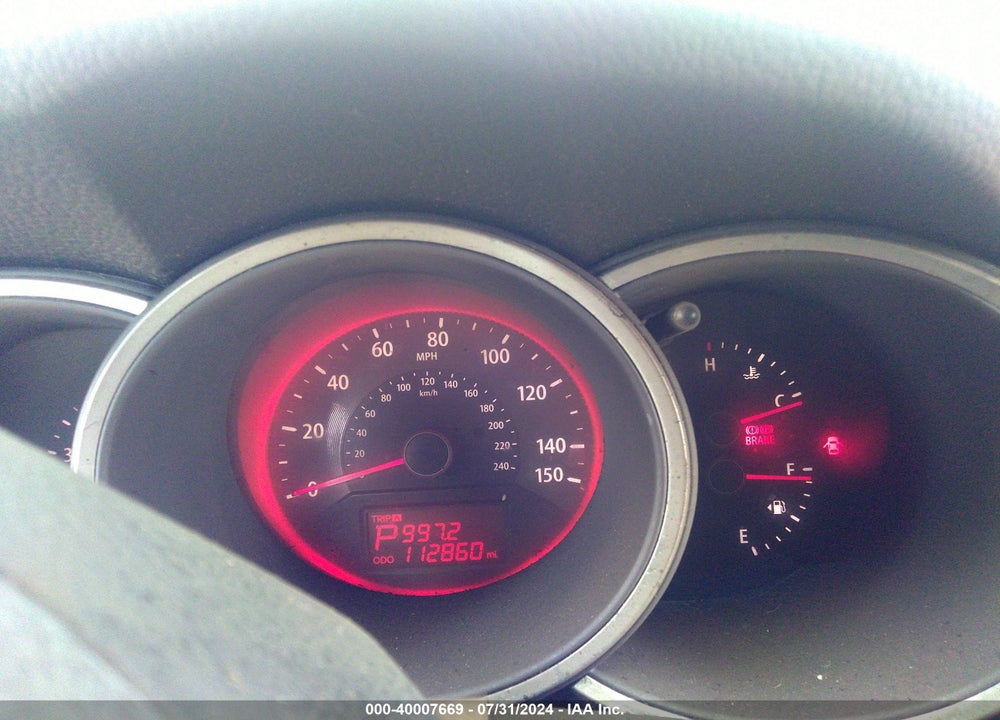 2011 KIA SORENTO SX V6 VIN: 5XYKWDA21BG095311