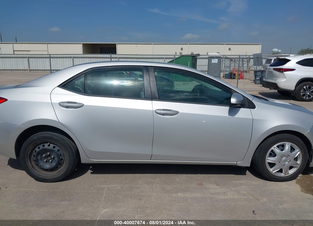 2015 TOYOTA COROLLA LE VIN: 5YFBURHE5FP251614