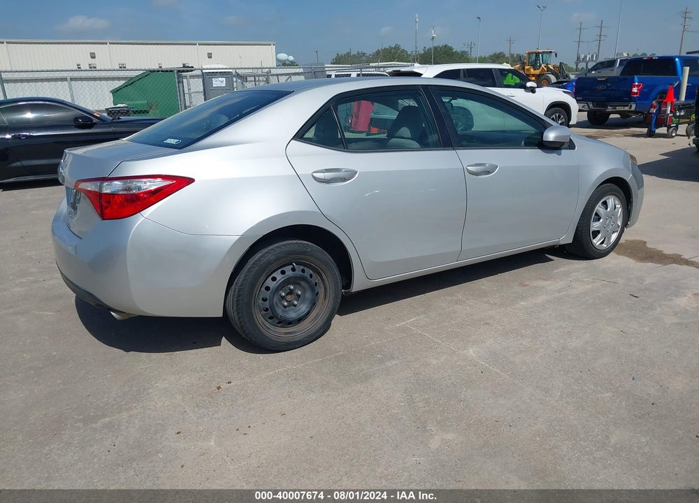 2015 TOYOTA COROLLA LE VIN: 5YFBURHE5FP251614