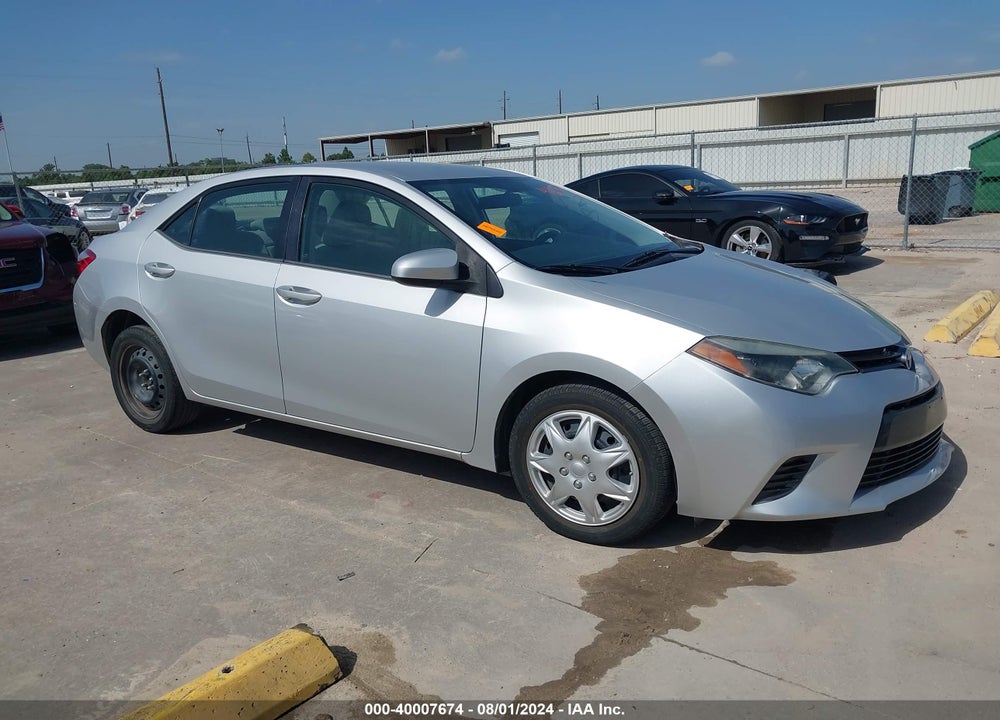 2015 TOYOTA COROLLA LE VIN: 5YFBURHE5FP251614