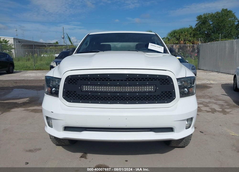 2017 RAM 1500 EXPRESS 4X2 5'7 BOX VIN: 1C6RR6KT1HS836138