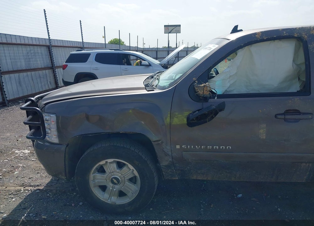 2007 CHEVROLET SILVERADO 1500 LTZ VIN: 2GCEC19J371589638