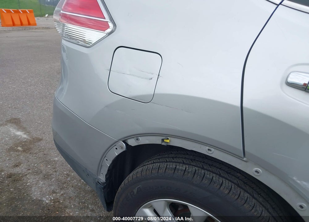 2014 NISSAN ROGUE SV VIN: 5N1AT2MV1EC768858