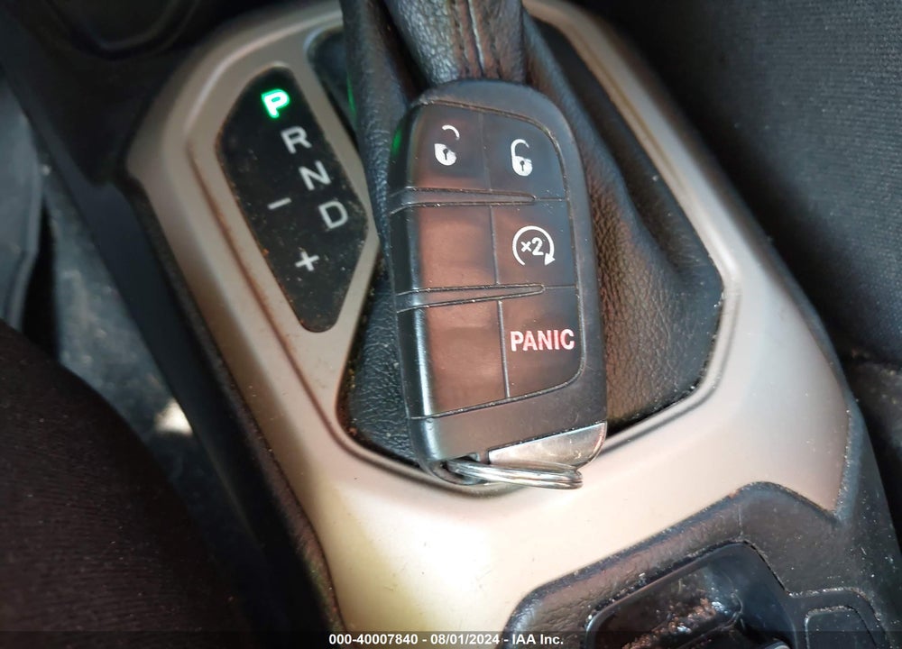 2017 JEEP RENEGADE LATITUDE FWD VIN: ZACCJABB2HPG37668