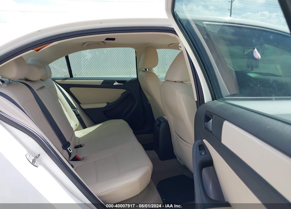 2012 VOLKSWAGEN JETTA 2.5L SE VIN: 3VWDX7AJ2CM412996