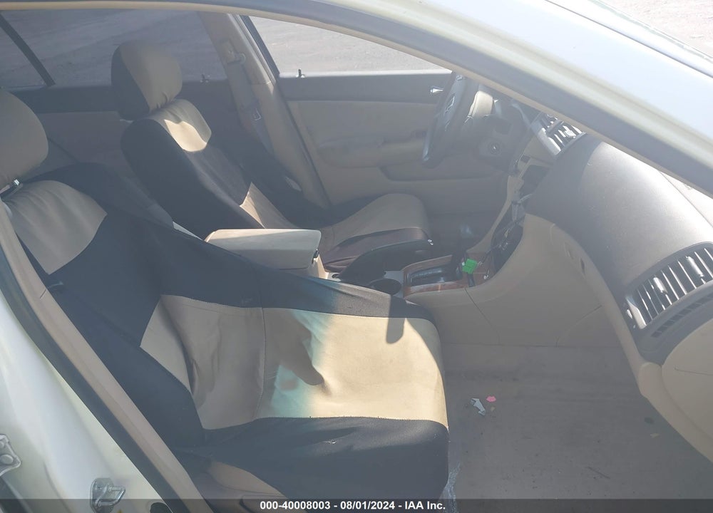 2004 HONDA ACCORD 2.4 EX VIN: JHMCM56684C002088
