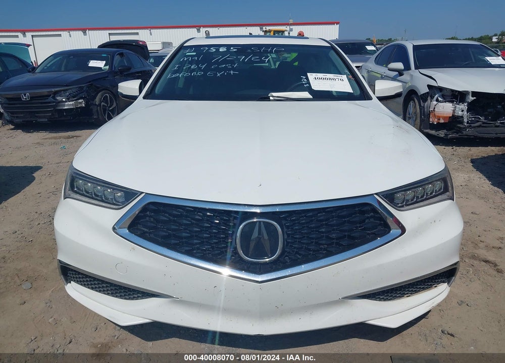 2018 ACURA TLX VIN: 19UUB1F31JA008446