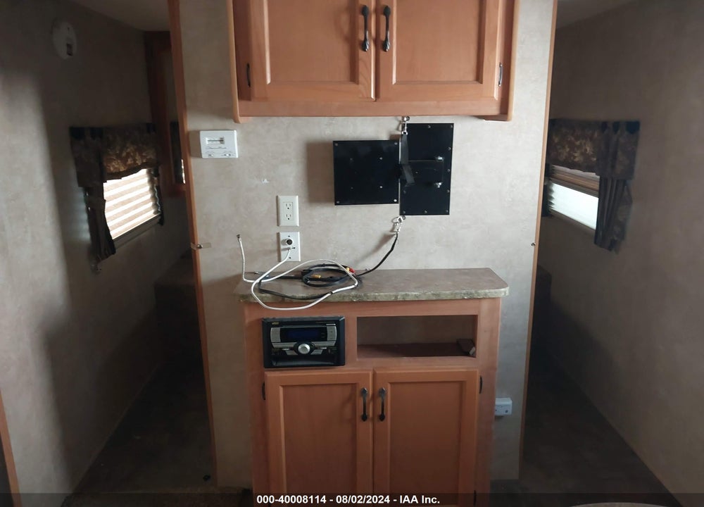 2010 KEYSTONE SPRINTER OTHER VIN: 4YDT26B2XA1533331