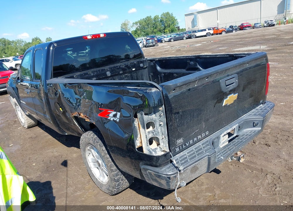 2013 CHEVROLET SILVERADO 1500 LT VIN: 1GCRKSE74DZ199607