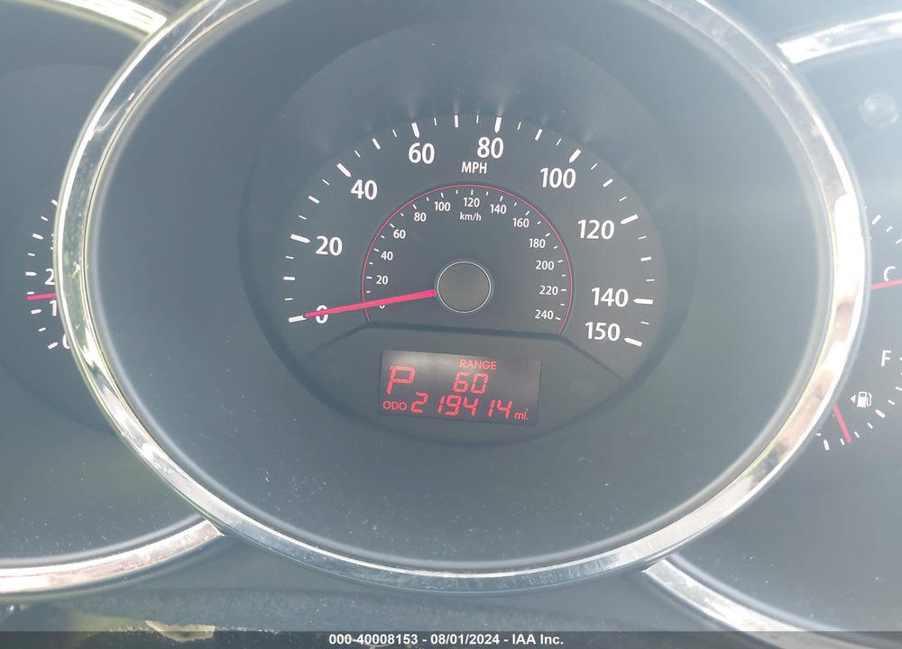 2011 KIA SORENTO EX VIN: 5XYKU3A10BG009638
