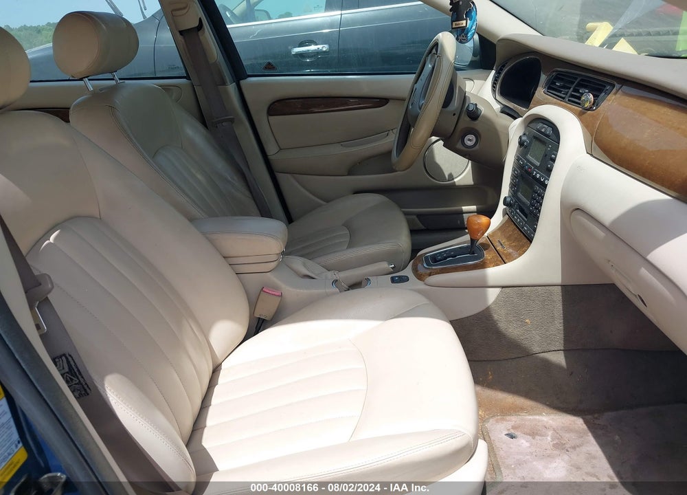 2002 JAGUAR X-TYPE 2.5L VIN: SAJEA51D62XC54439
