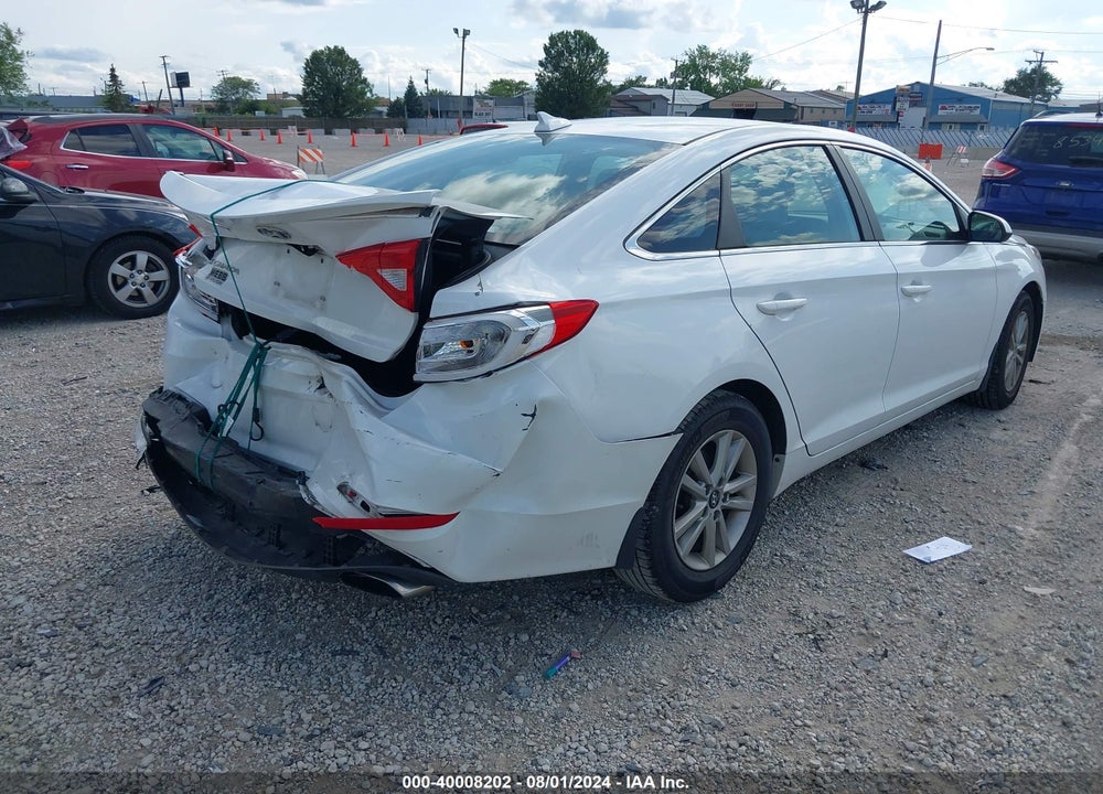 2015 HYUNDAI SONATA SE VIN: 5NPE24AF3FH159407