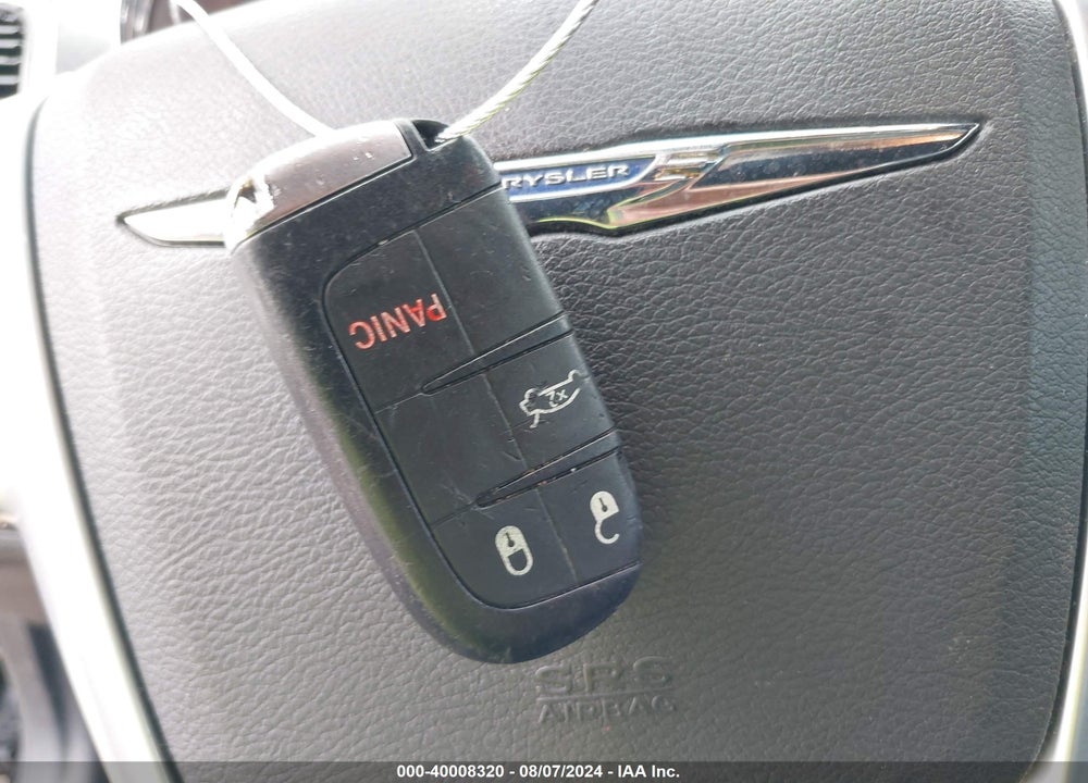 2014 CHRYSLER 300 VIN: 2C3CCAAGXEH182903