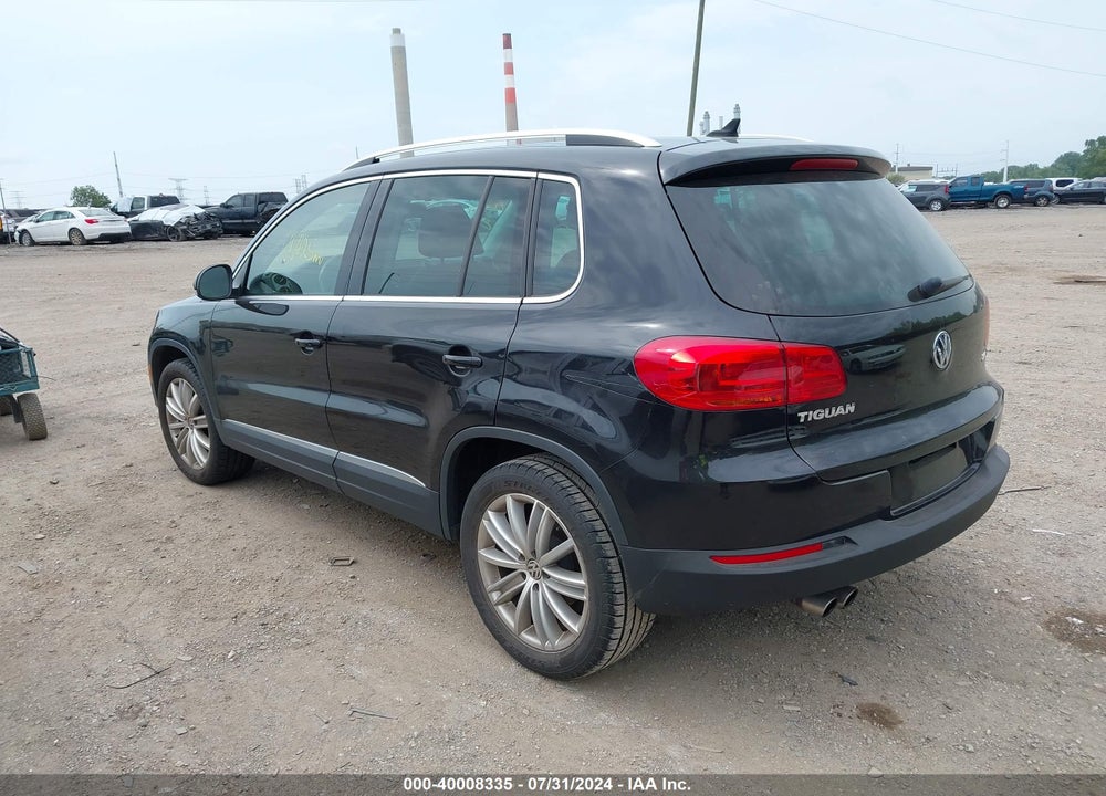 2015 VOLKSWAGEN TIGUAN SEL VIN: WVGAV7AX1FW590415