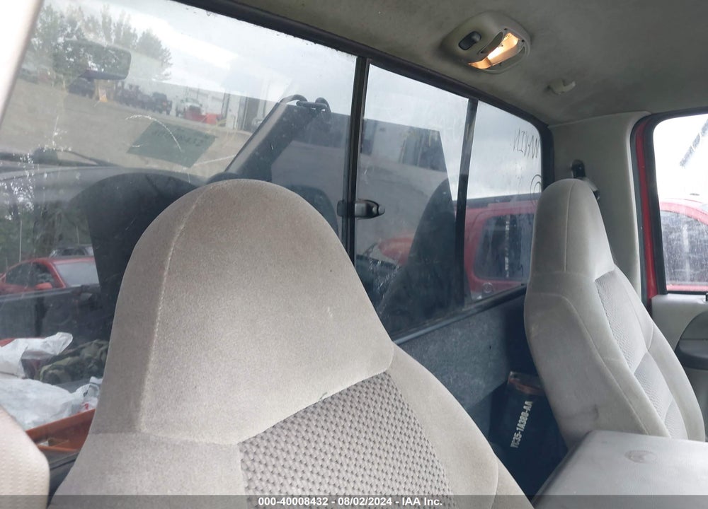 2001 FORD F-250 XL/XLT VIN: 1FTNF21LX1ED80400