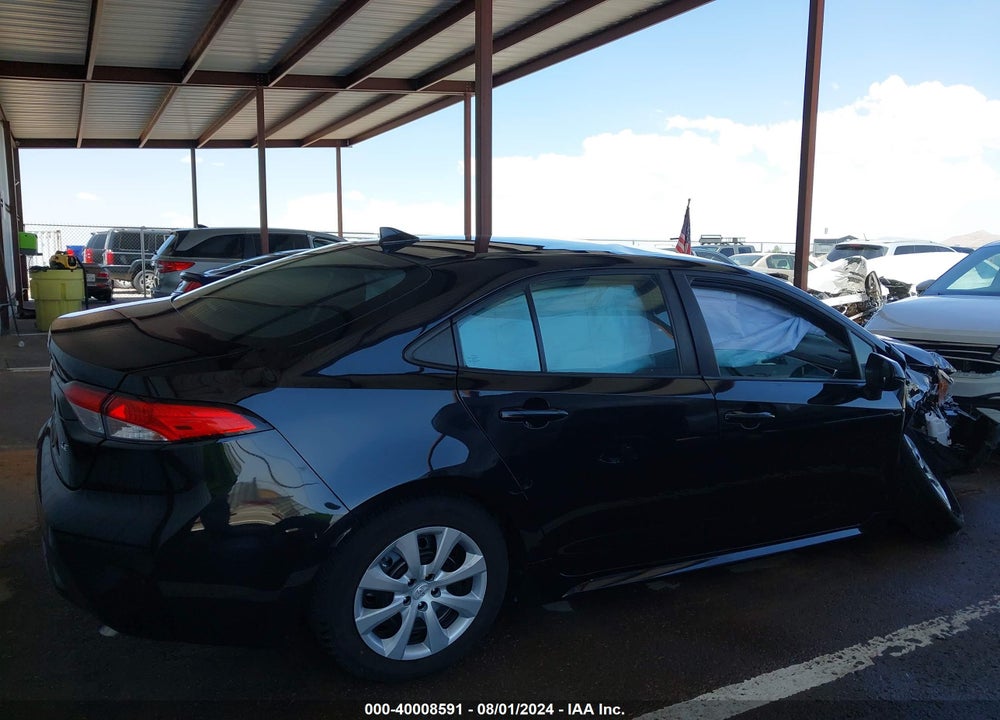 2022 TOYOTA COROLLA LE VIN: 5YFEPMAEXNP354723
