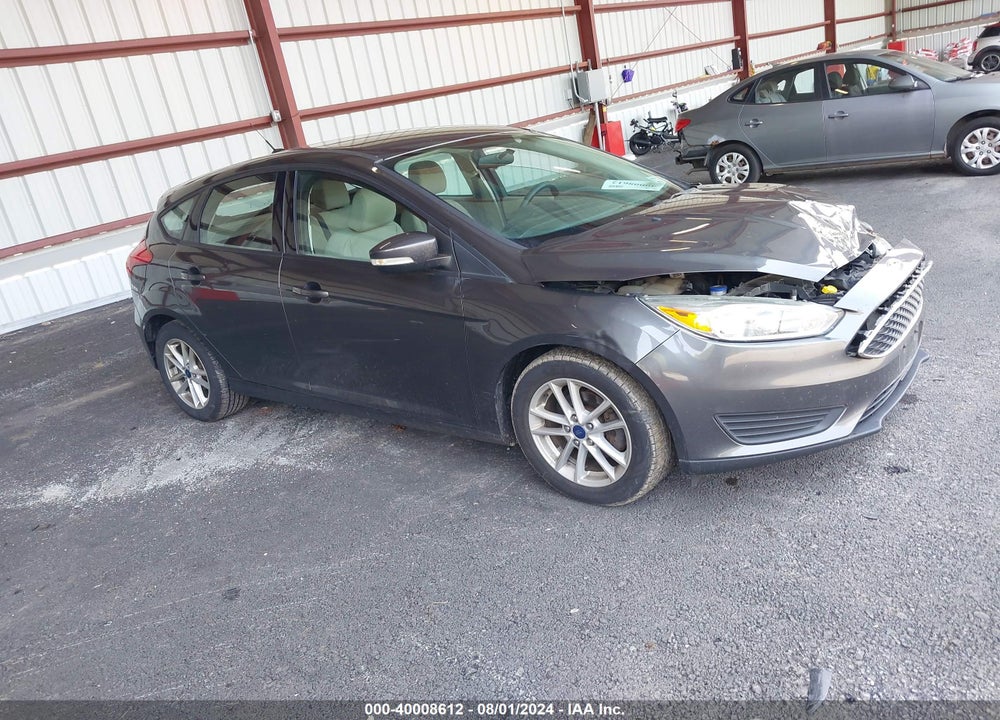 2017 FORD FOCUS SE VIN: 1FADP3K24HL247972