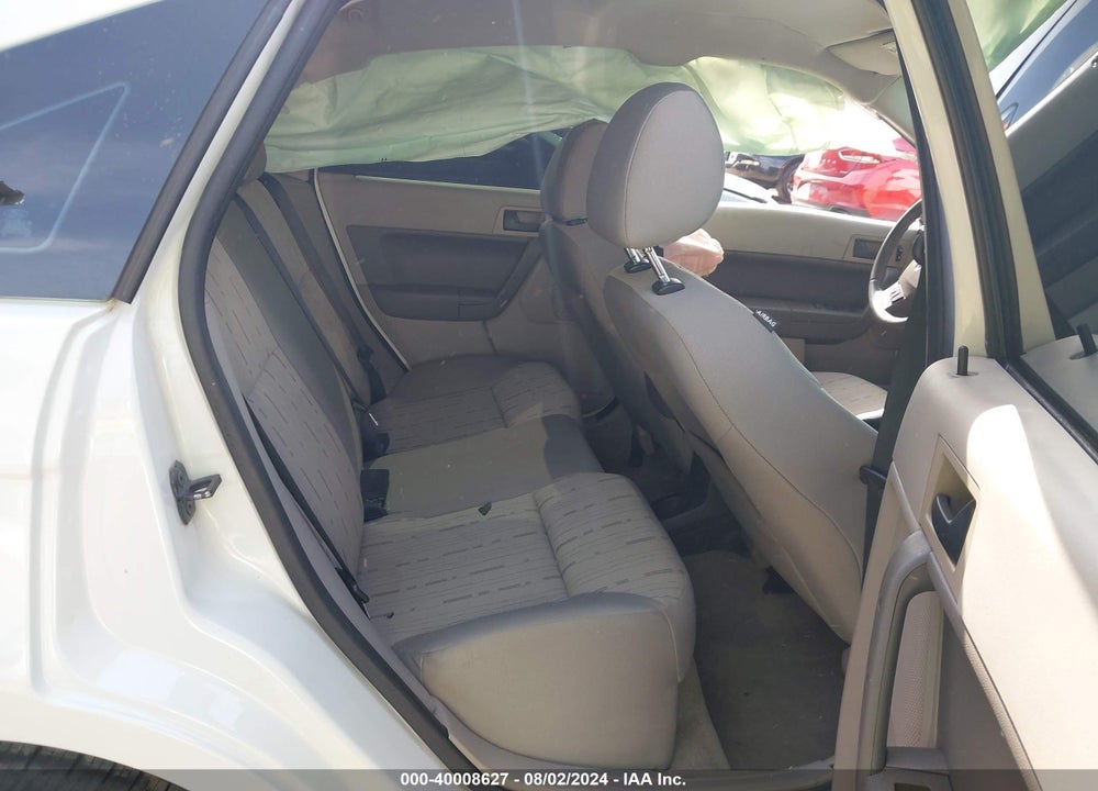 2011 FORD FOCUS SE VIN: 1FAHP3FN7BW119771