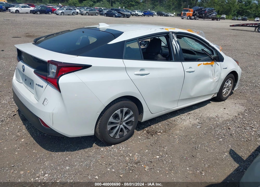 2021 TOYOTA PRIUS LE AWD-E VIN: JTDL9MFU4M3023953