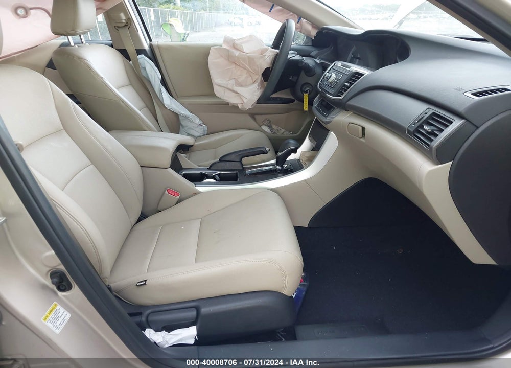 2015 HONDA ACCORD LX VIN: 1HGCR2F35FA045617