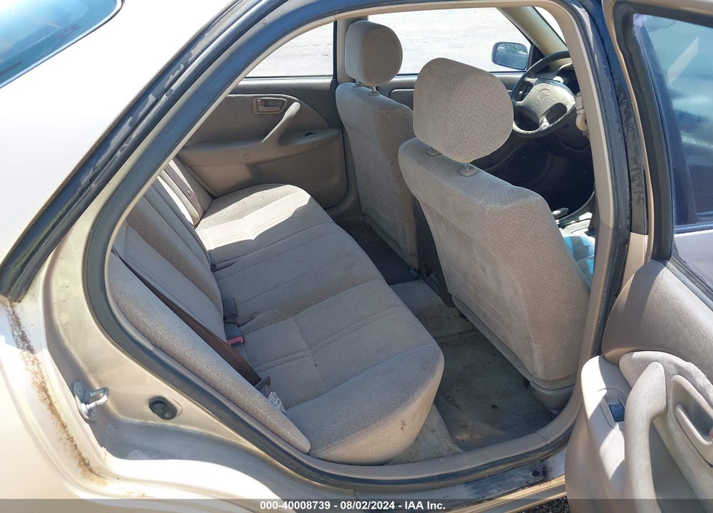 2000 TOYOTA CAMRY LE VIN: JT2BG22KXY0461192