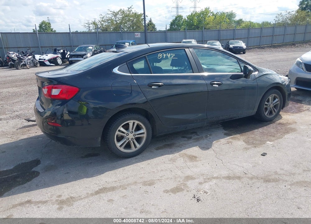 2018 CHEVROLET CRUZE LT AUTO VIN: 1G1BE5SM4J7146832