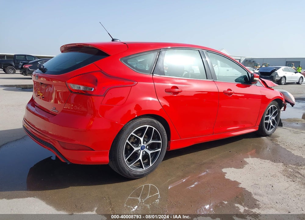 2016 FORD FOCUS SE VIN: 1FADP3K21GL229783