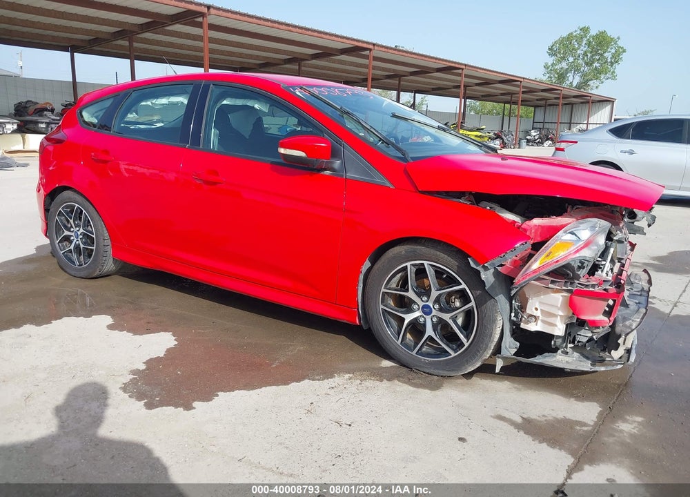 2016 FORD FOCUS SE VIN: 1FADP3K21GL229783