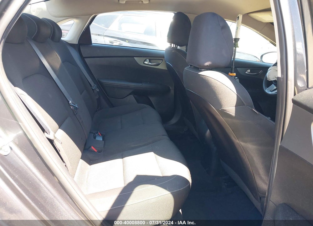 2021 KIA FORTE FE VIN: 3KPF24AD9ME401587