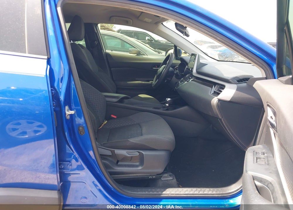 2020 TOYOTA C-HR LE VIN: JTNKHMBX2L1076140