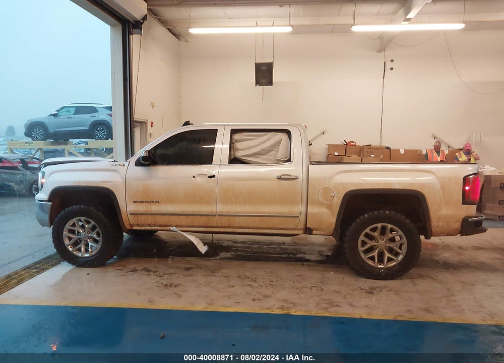 2018 GMC SIERRA 1500 SLT VIN: 3GTU2NECXJG392820