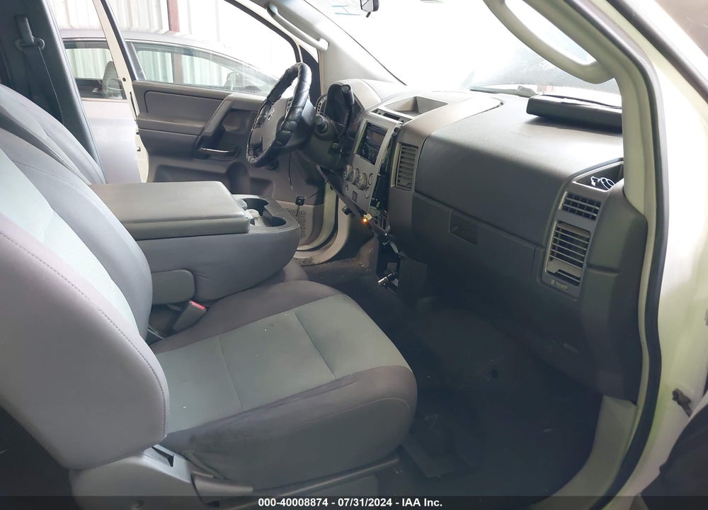 2004 NISSAN TITAN XE VIN: 1N6AA06A04N569731