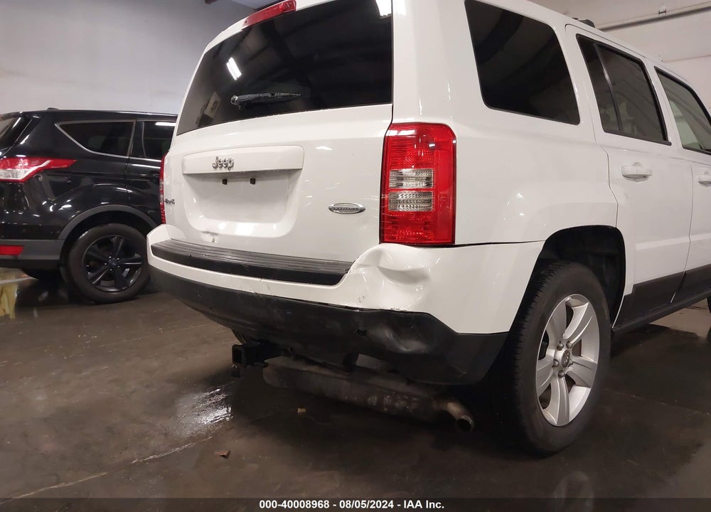 2015 JEEP PATRIOT LATITUDE VIN: 1C4NJRFB0FD417538