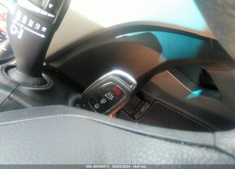 2017 HYUNDAI SANTA FE SPORT 2.4L VIN: 5XYZU3LB7HG396735
