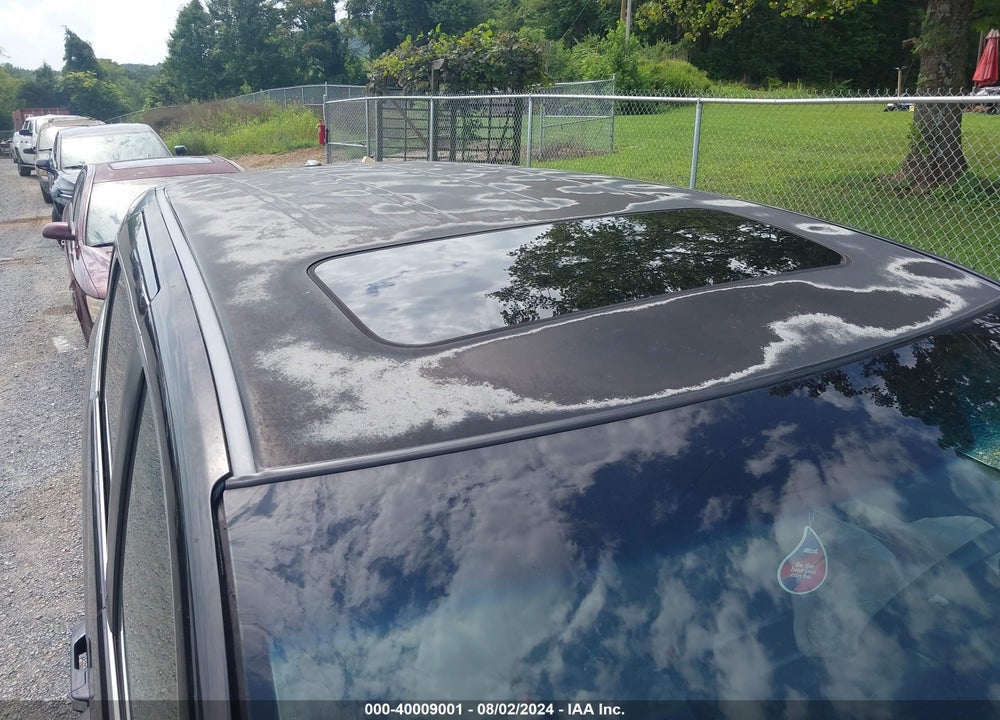 2011 HONDA ODYSSEY EX-L VIN: 5FNRL5H62BB001241