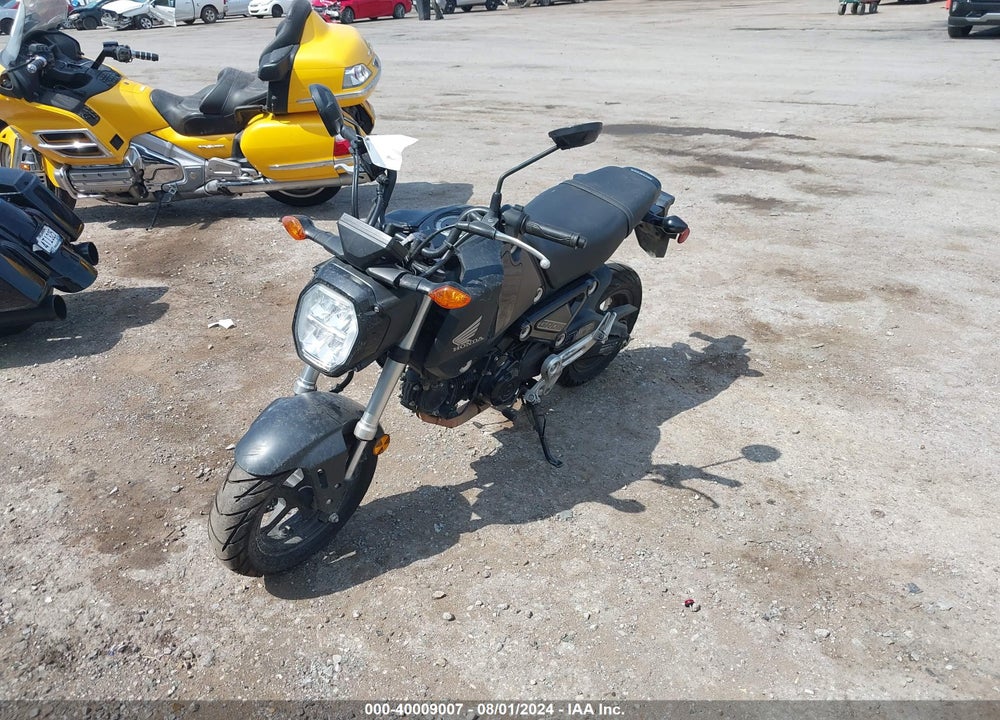 2022 HONDA GROM 125 VIN: MLHJC9215N5001335