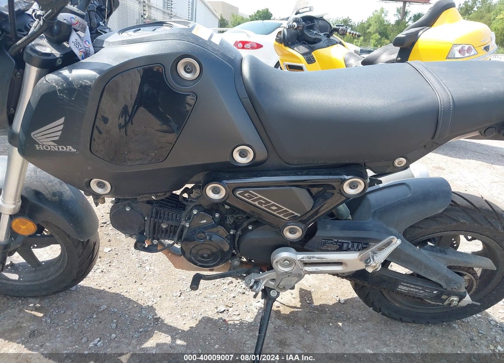 2022 HONDA GROM 125 VIN: MLHJC9215N5001335