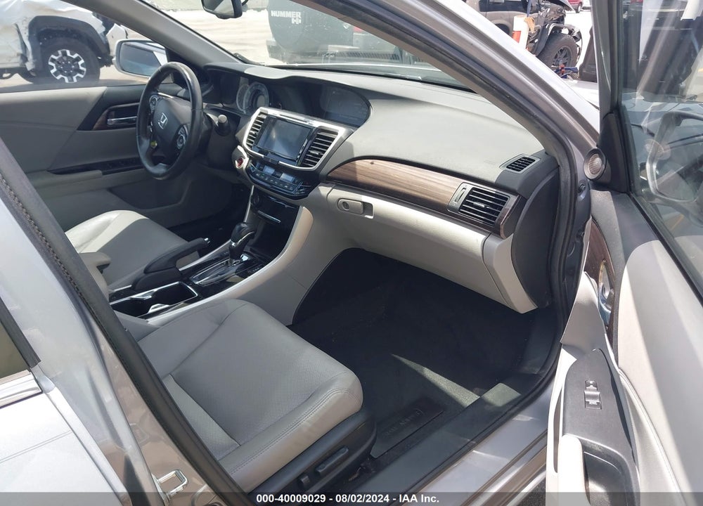 2016 HONDA ACCORD EX-L VIN: 1HGCR2F80GA175365