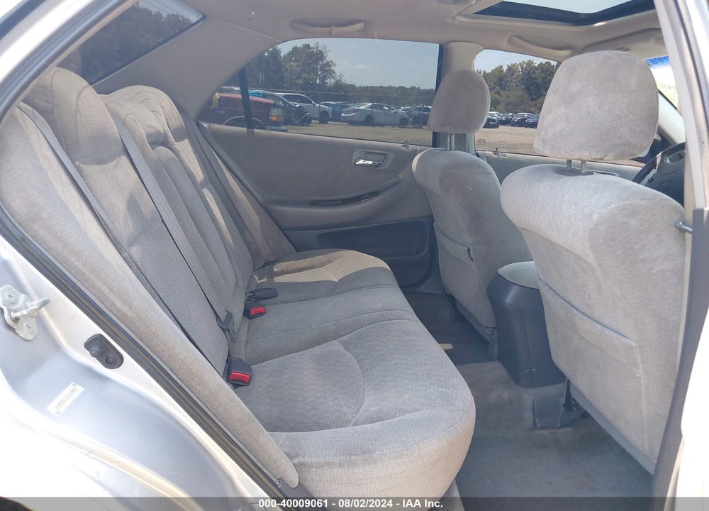 2002 HONDA ACCORD 2.3 SE VIN: 1HGCG56782A101909