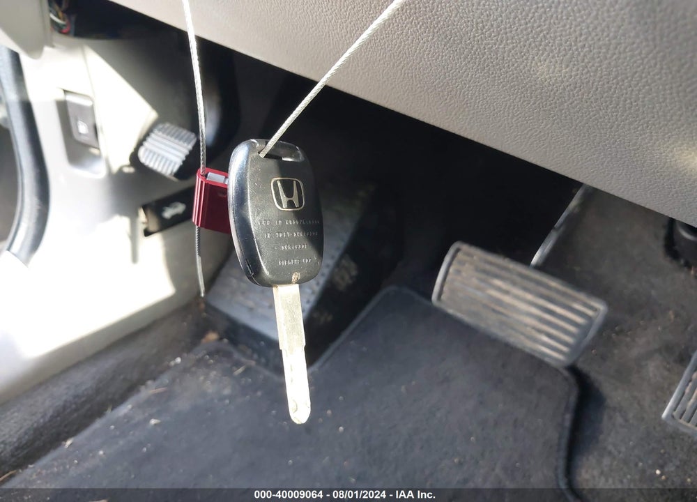 2011 HONDA PILOT VIN: 5FNYF3H46BB054417