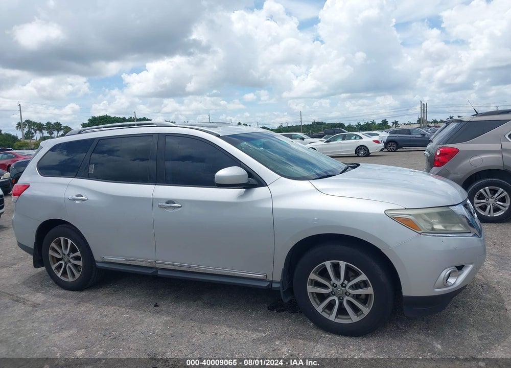 2013 NISSAN PATHFINDER SL VIN: 5N1AR2MN9DC675552