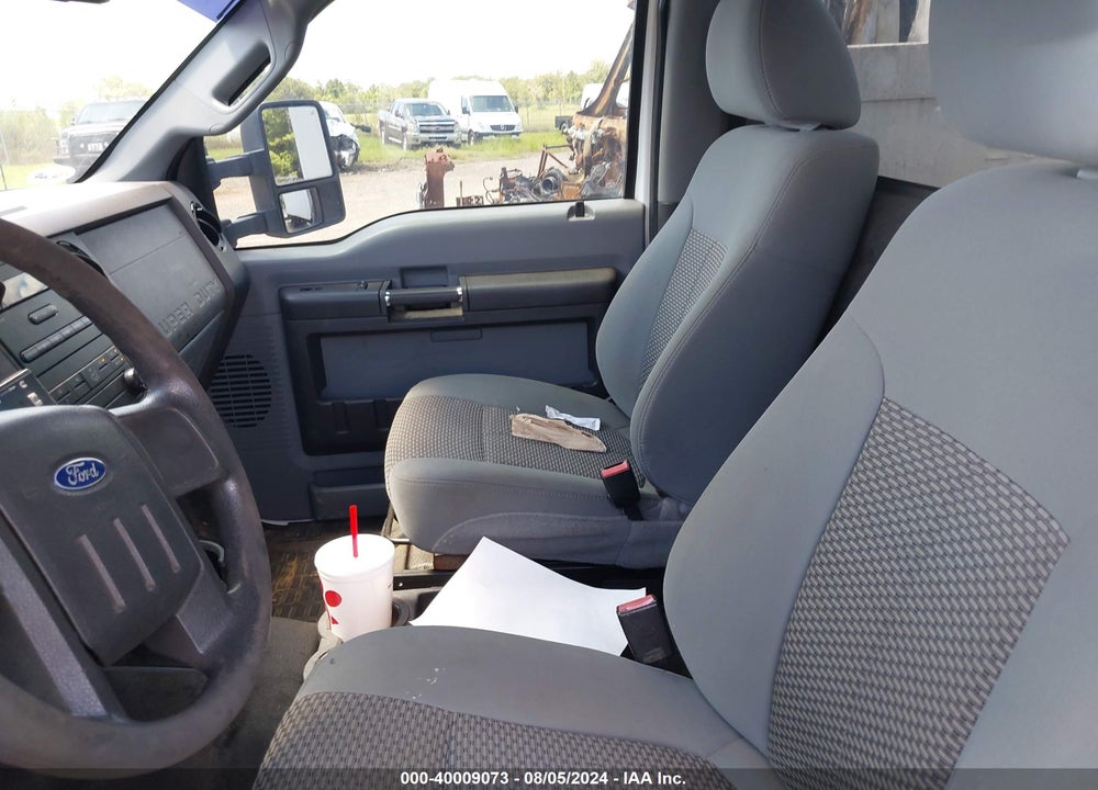 2012 FORD F-550 CHASSIS XL VIN: 1FDUF5GY3CEA14180