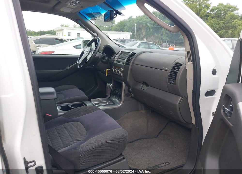 2006 NISSAN PATHFINDER SE VIN: 5N1AR18W16C635241