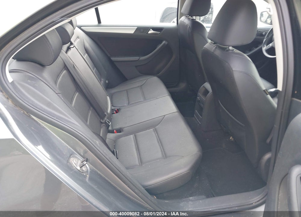 2014 VOLKSWAGEN JETTA 1.8T SE VIN: 3VWD17AJ6EM224955
