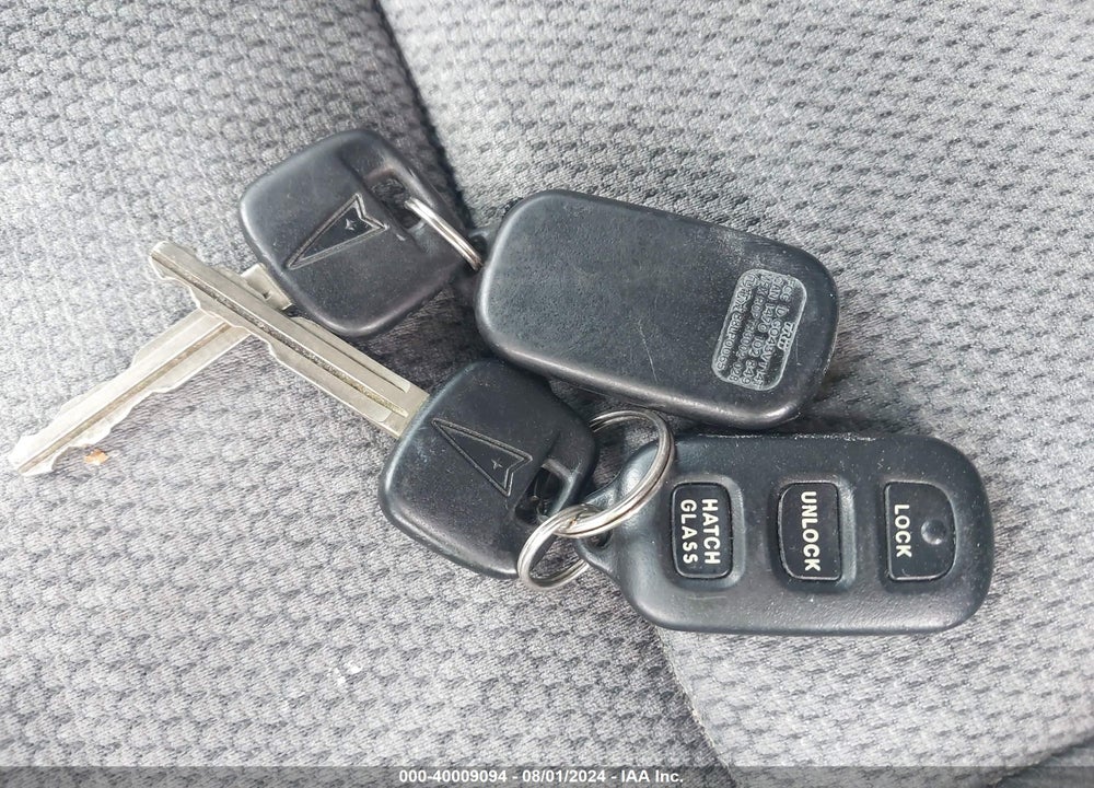 2008 PONTIAC VIBE VIN: 5Y2SL65848Z415900
