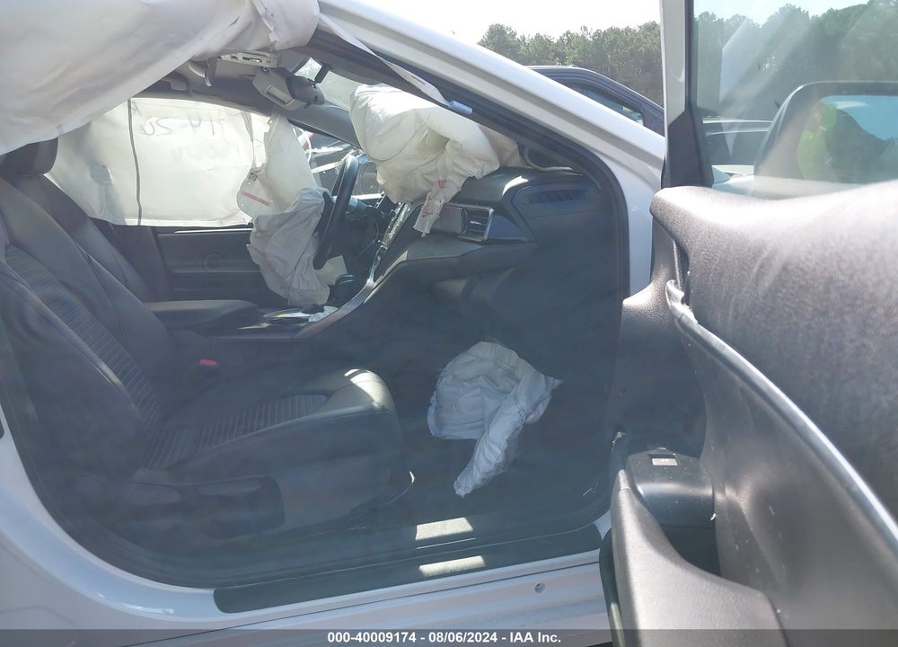 2019 TOYOTA CAMRY SE VIN: 4T1B11HK2KU278066
