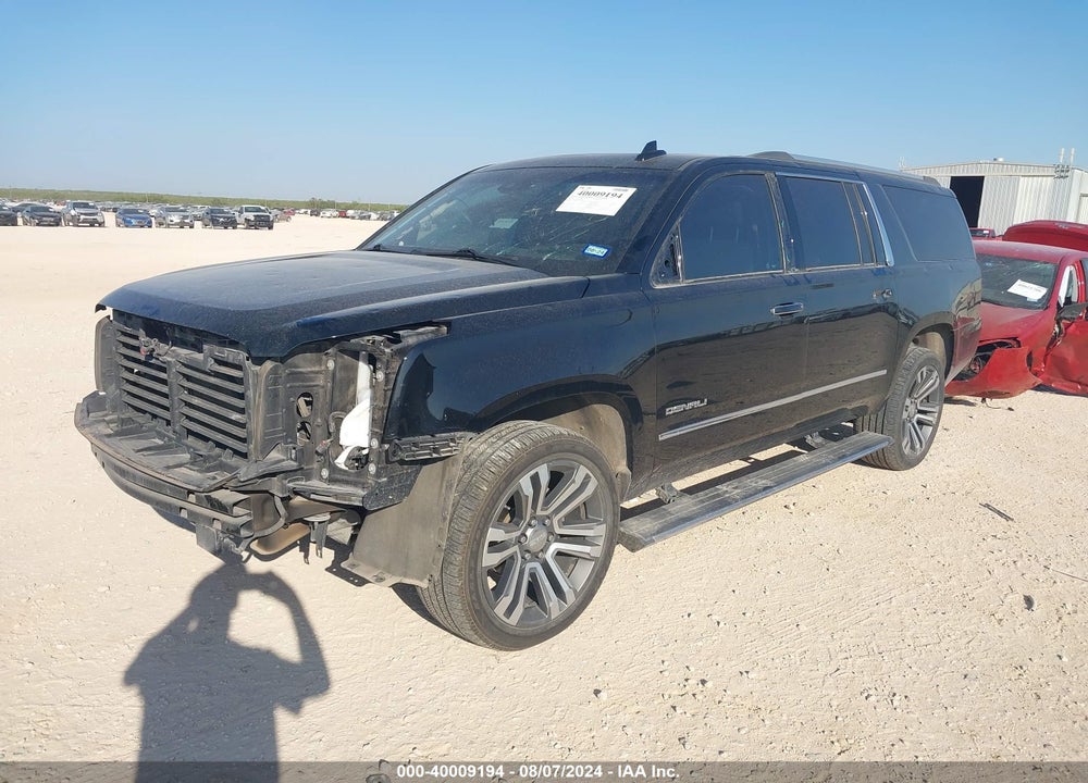 2018 GMC YUKON XL DENALI VIN: 1GKS2HKJXJR130442