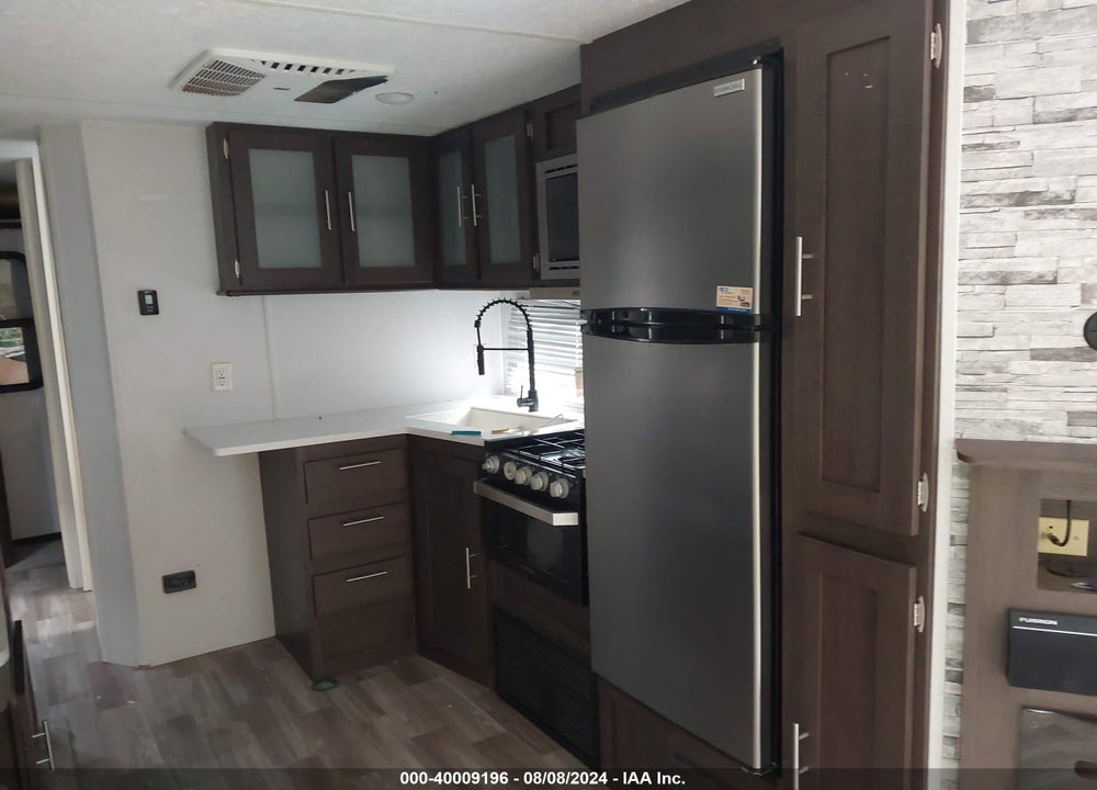 2019 FOREST RIV OTHER VIN: 4X4TSMH26KA324727